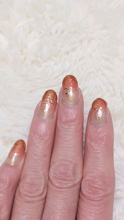 カラフルネイルズ/キャンメイク/マニキュアの人気ショート動画