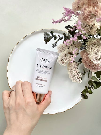 ウォータフルトーンアップサンクリーム/ダルバ/日焼け止めクリームの人気ショート動画