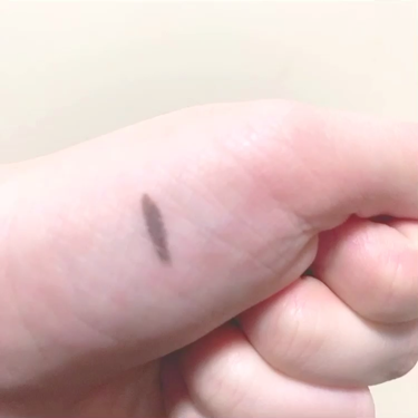 BOBBI BROWN ロングウェア ジェルアイライナーのクチコミ「友達がボビーブラウンのことをボービーオロゴンと読み間違えてて面白かったです。笑
こんな話は置い.....」(2枚目)