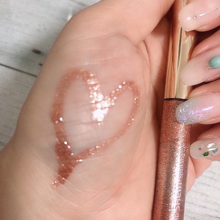 the SAEM スパークリング アイシャドウのクチコミ「本日の#断捨離コスメ 

#ザセム
#theSAEM
#ザセムスパークリングアイシャドー  ピ.....」（2枚目）