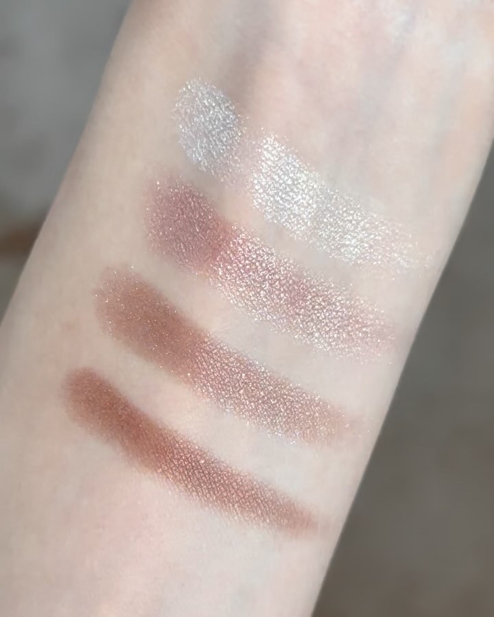 スキンシャドウ デザイニング パレット/DECORTÉ/アイシャドウパレットを使ったクチコミ（3枚目）