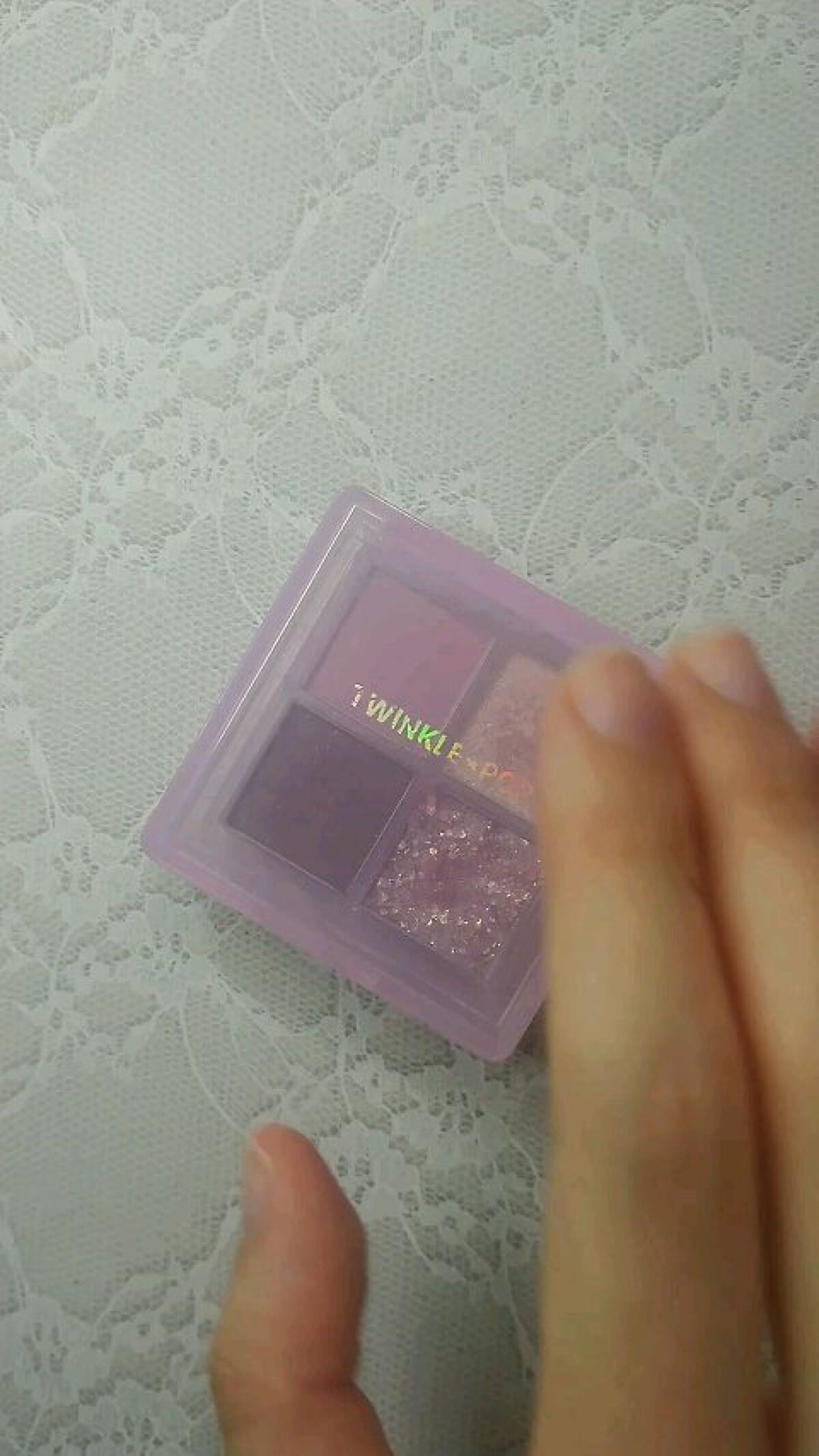 *⋆⸜プチプラキラキラ4色パレット⸝⋆*

TWINKLE POP
Pearl Flex Glitter Eye Palette
#5 Hey, Bora

 #韓国コスメ沼  
#ラメ愛好会  
#パケ大優勝アイテム 
ちなみにアイシャド