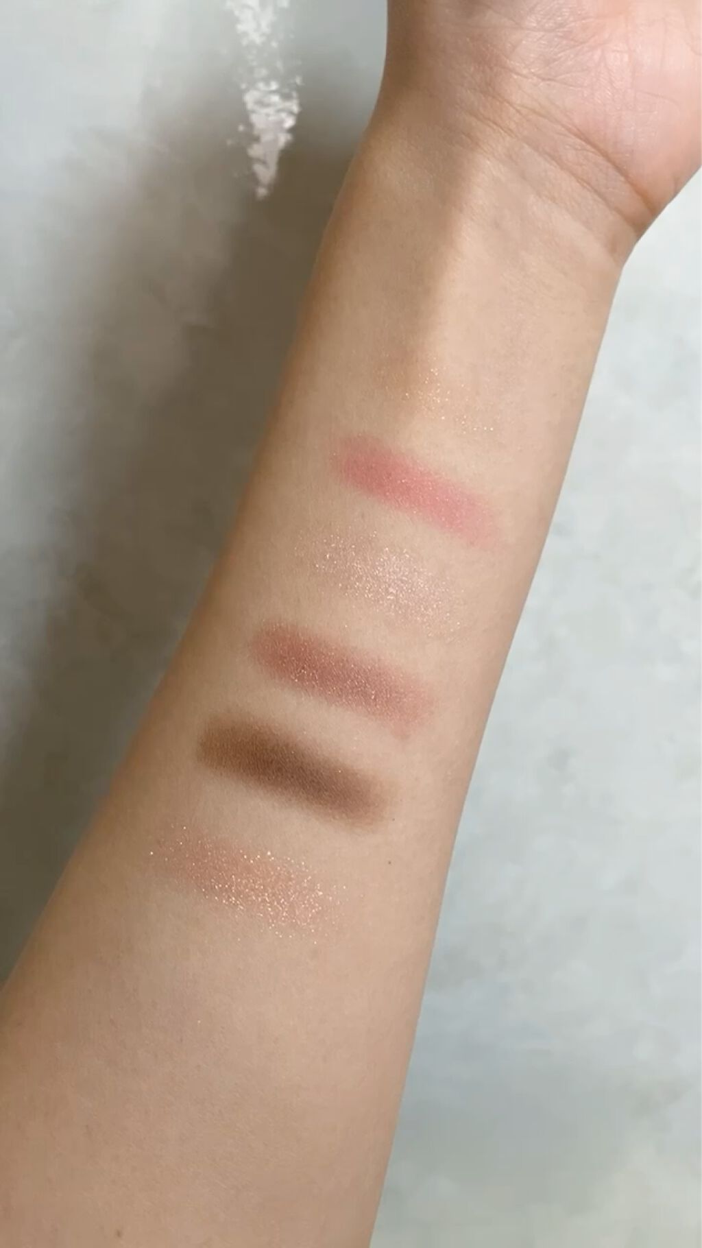 コンパクトアディクション リミテッドエディション オーロライルミネーション/ADDICTION/アイシャドウパレットの動画クチコミ4つ目