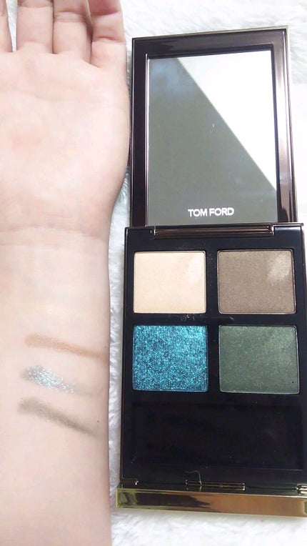 アイ カラー クォード/TOM FORD BEAUTY/アイシャドウパレットの人気ショート動画