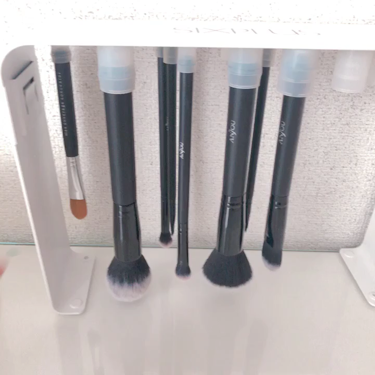 SIXPLUS マグネットメイクブラシ立て/SIXPLUS/その他化粧小物を使ったクチコミ(2枚目)