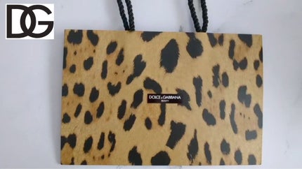 히나(Hina) on LIPS 「【初めてのDOLCE&GABBANA】【購入品紹介】こんにちは..」(1枚目)