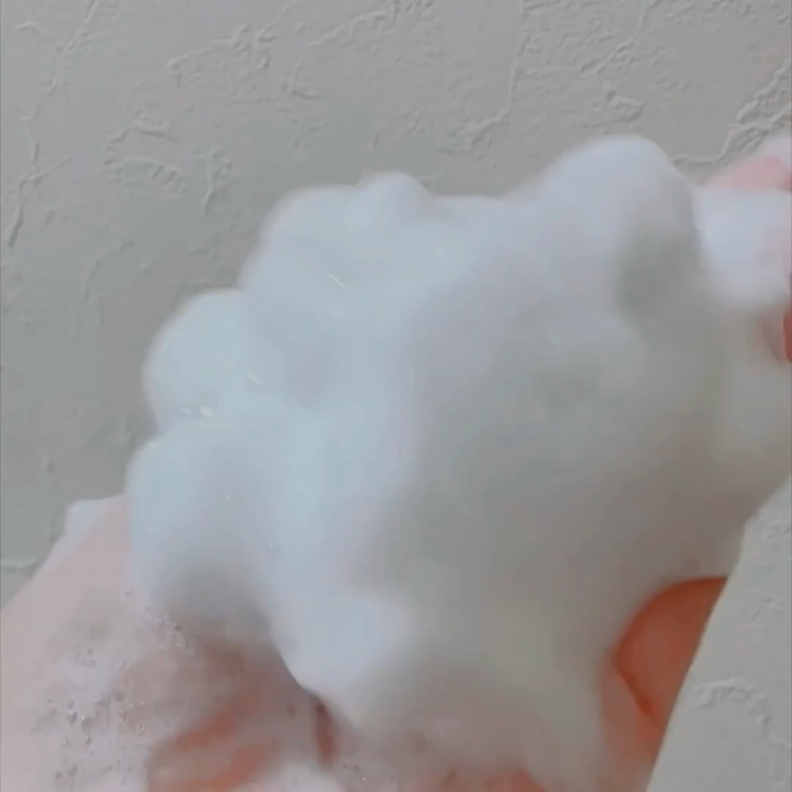 モイスチャー シャンプー/コンデショナー /to/one/市販シャンプーの動画クチコミ1つ目