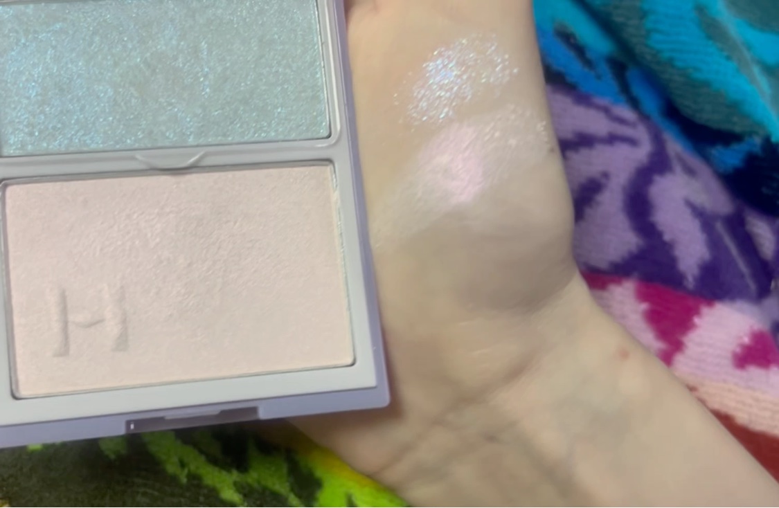 マッサージブラシ/ALLNA ORGANIC/スカルプブラシの動画クチコミ5つ目