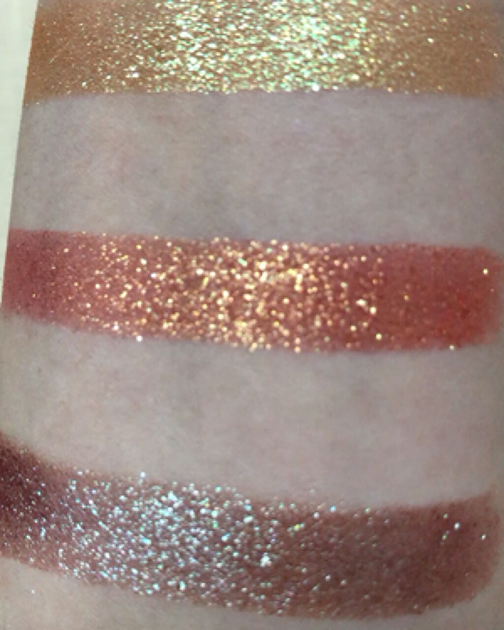 Metallist Sparkling Foiled Pigment/touch in SOL /単色アイシャドウを使ったクチコミ（3枚目）