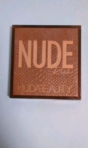 RICH NUDE OBSESSIONS/Huda Beauty/アイシャドウパレットの動画クチコミ1つ目