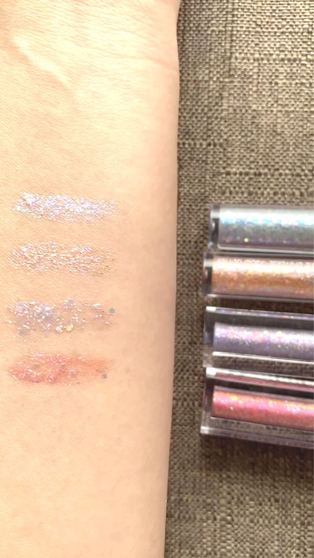 リキッド グリッター シャドウ/rom&nd/グリッターを使ったクチコミ（3枚目）