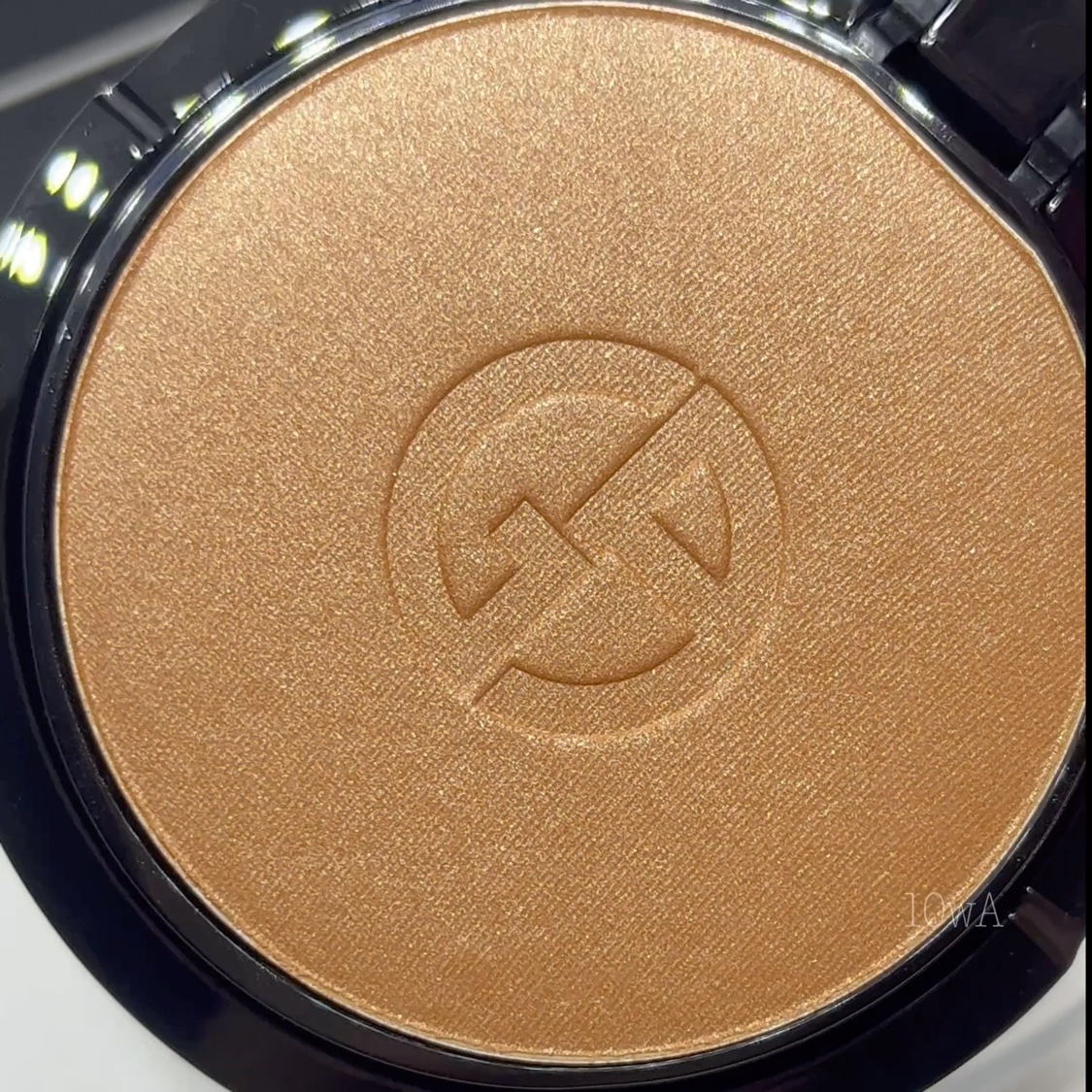 ジョルジオ アルマーニ ビューティ ルミナス シルク ゴールデン グロー パウダーのクチコミ「▼#ジョルジオアルマーニビューティ
ルミナス シルク ゴールデン グロー パウダー


202.....」（3枚目）