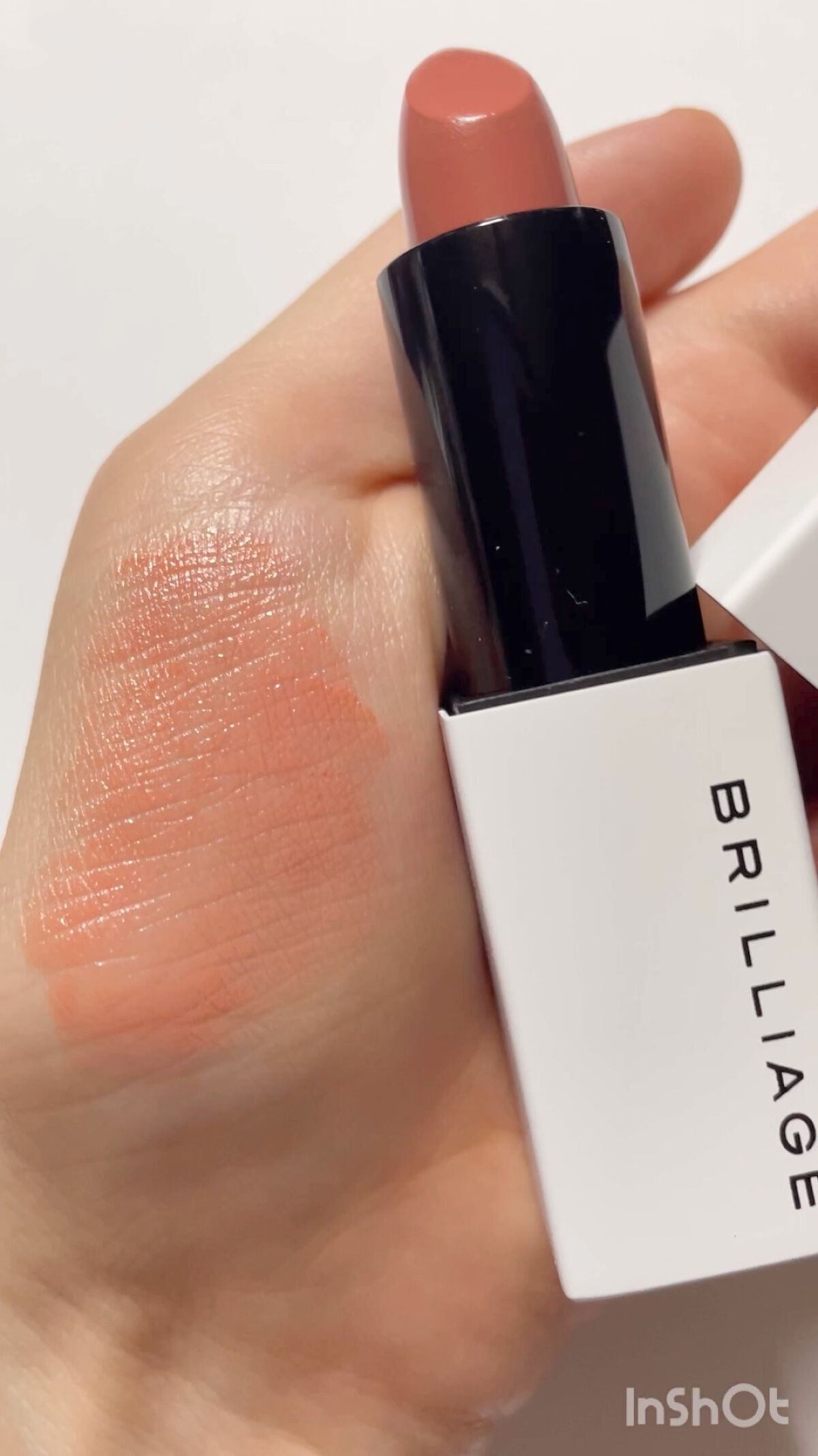 アクトレスルージュ UV/ブリリアージュ/口紅の人気ショート動画