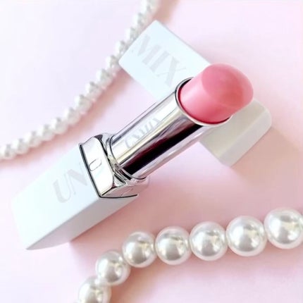 UNMIX モイスチャーリップベースのクチコミ「口紅の発色と色持ちUP‼️
唇のケアもできるリップベース💋
☆ー★ー☆ー★ー☆ー★ー☆ー★ー.....」(2枚目)