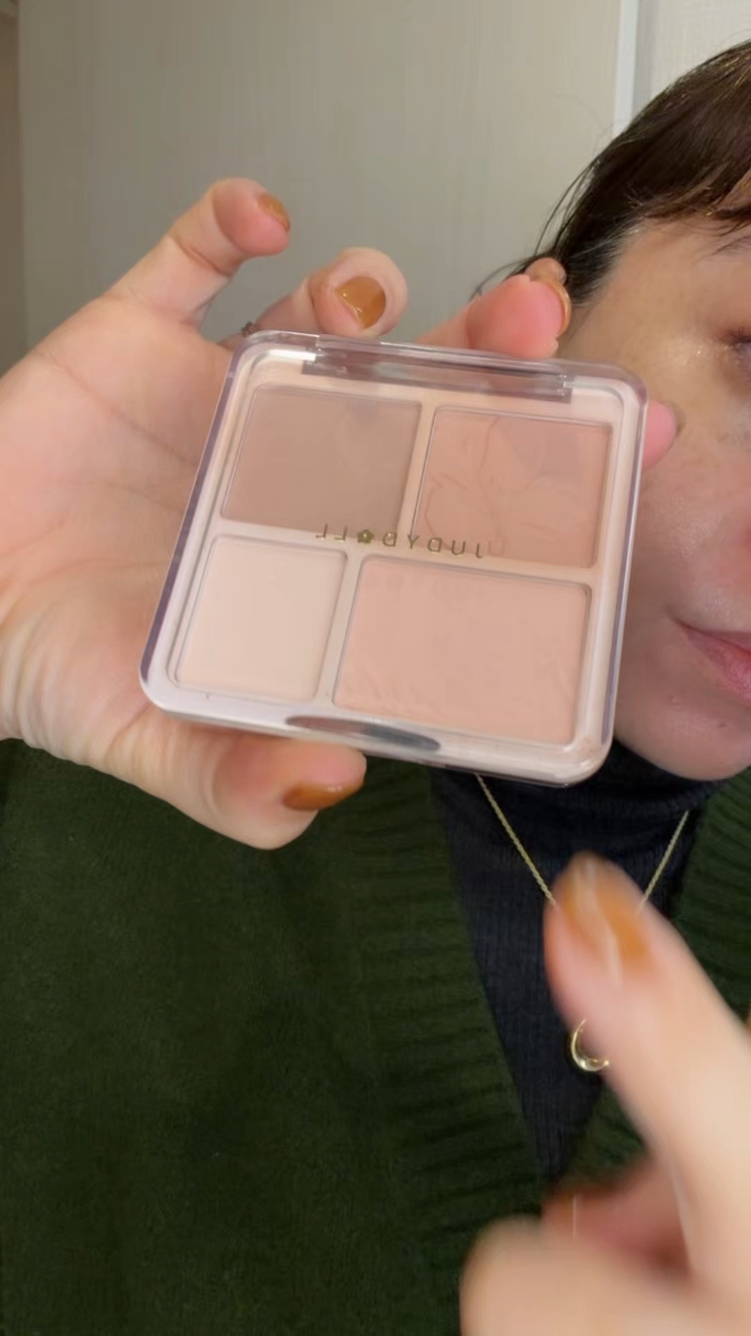 JUDYDOLL わがままチークハイライター/JUDYDOLL/パウダーチークの動画クチコミ3つ目