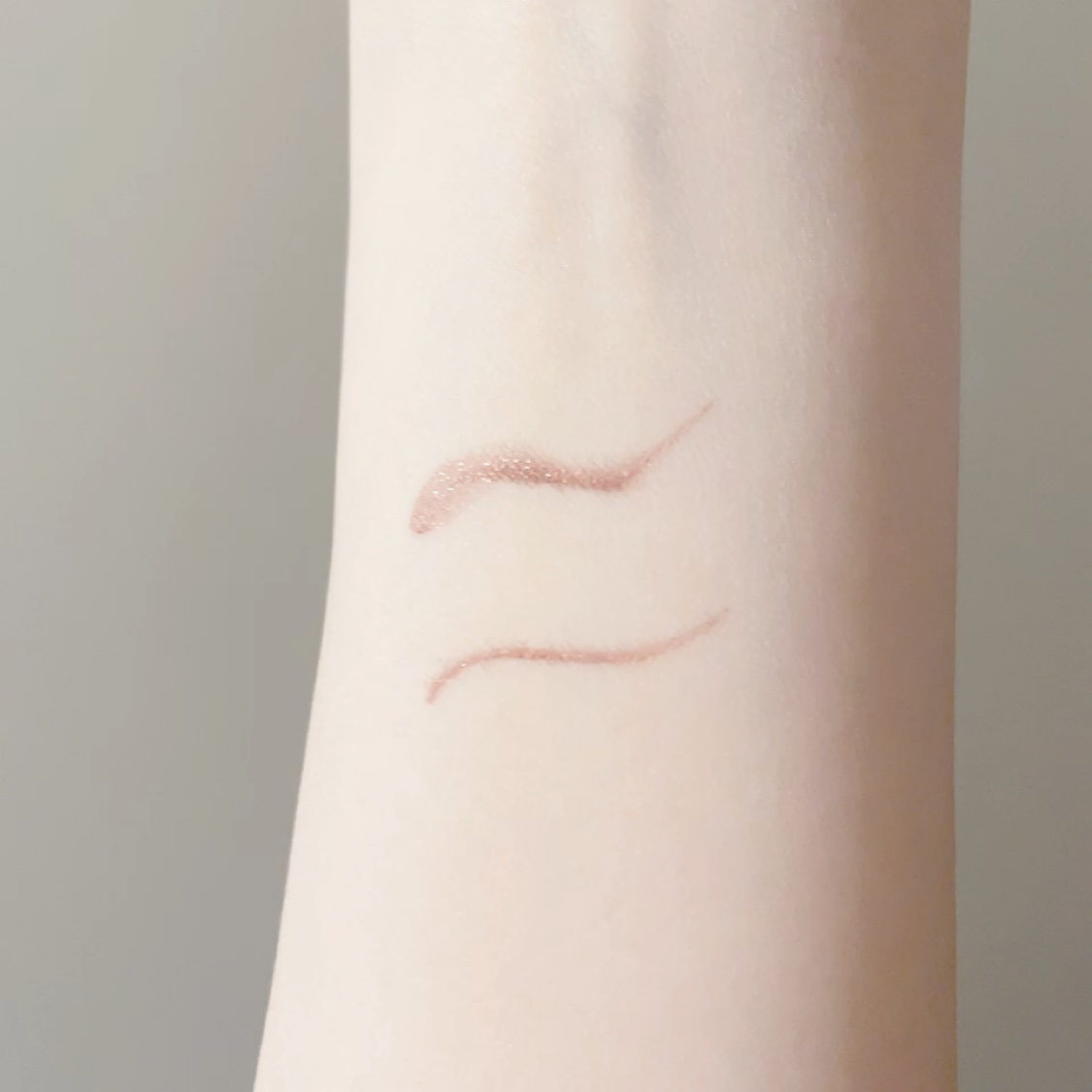 リキッドアイライナーEX/チャコット・コスメティクス/リキッドアイライナーの動画クチコミ3つ目