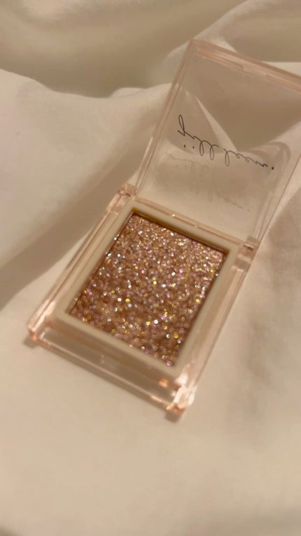 jill leen. シングルムースアイシャドウ/jill leen./単色アイシャドウの人気ショート動画