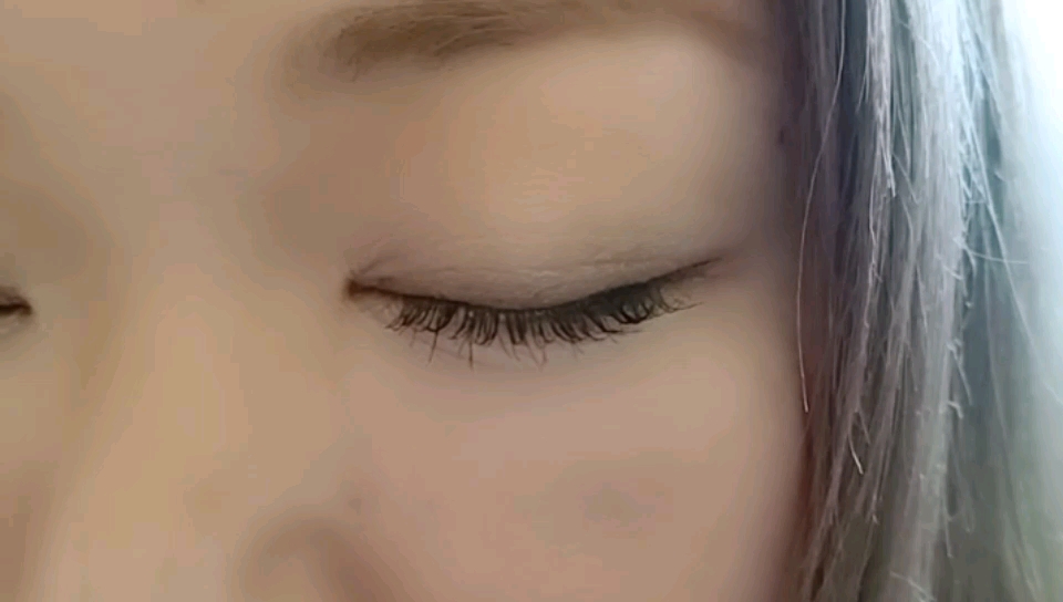 モアート ベルベットリップスティック/MOART/口紅を使ったクチコミ（3枚目）