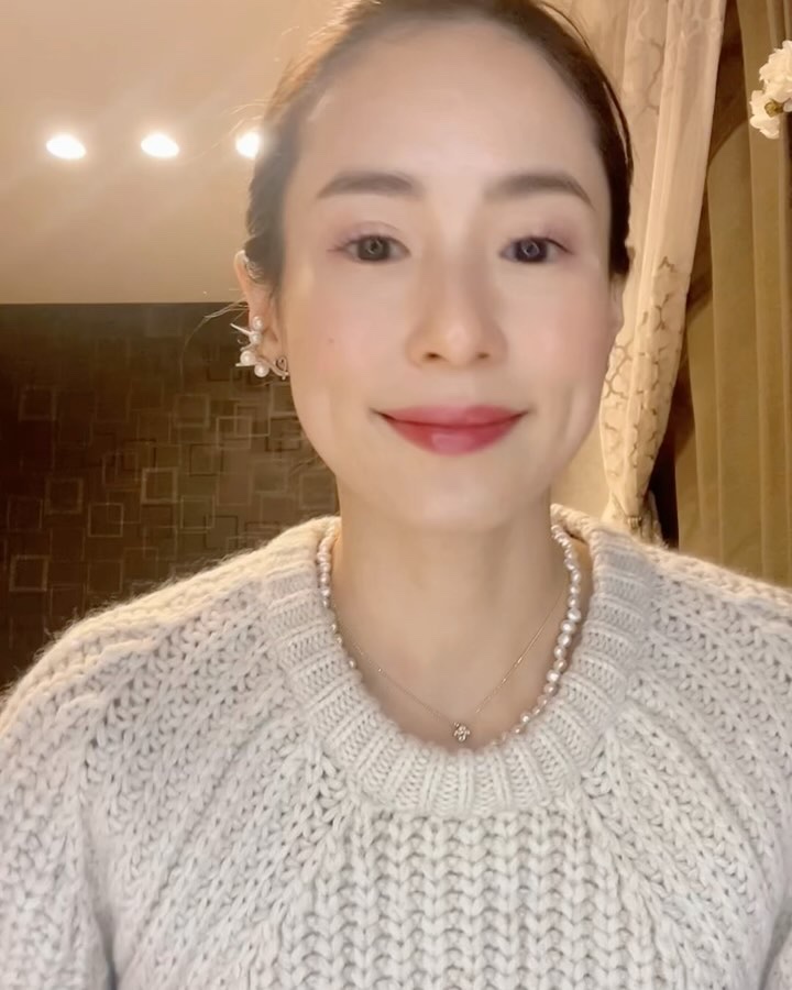 カラーセラム ロージーコージー/FEEV/リキッドチークを使ったクチコミ（1枚目）