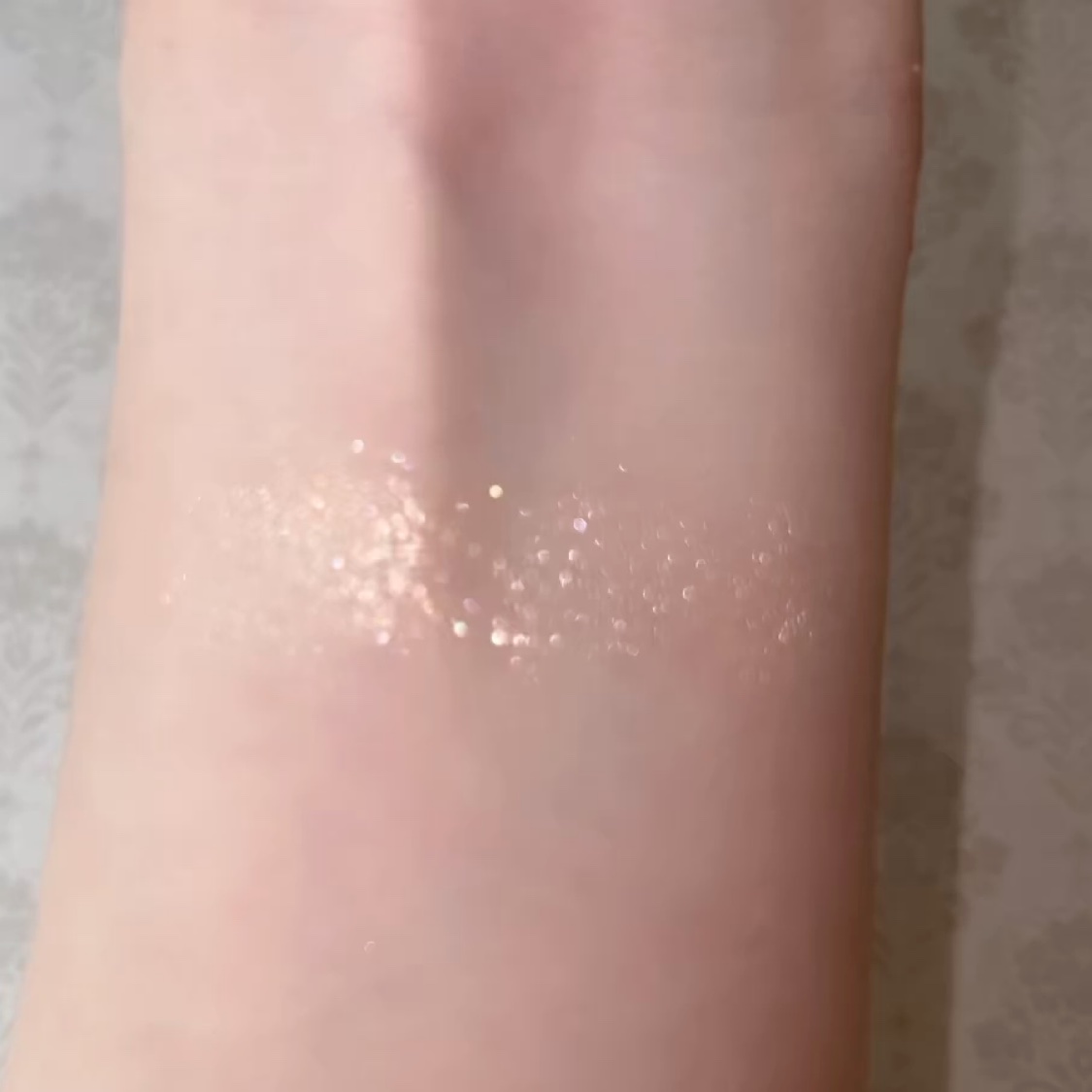 リュクスアイシャドウ/BOBBI BROWN/単色アイシャドウを使ったクチコミ（2枚目）