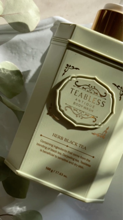 アンティーククレンザー/TEABLESS/その他洗顔料の動画クチコミ3つ目