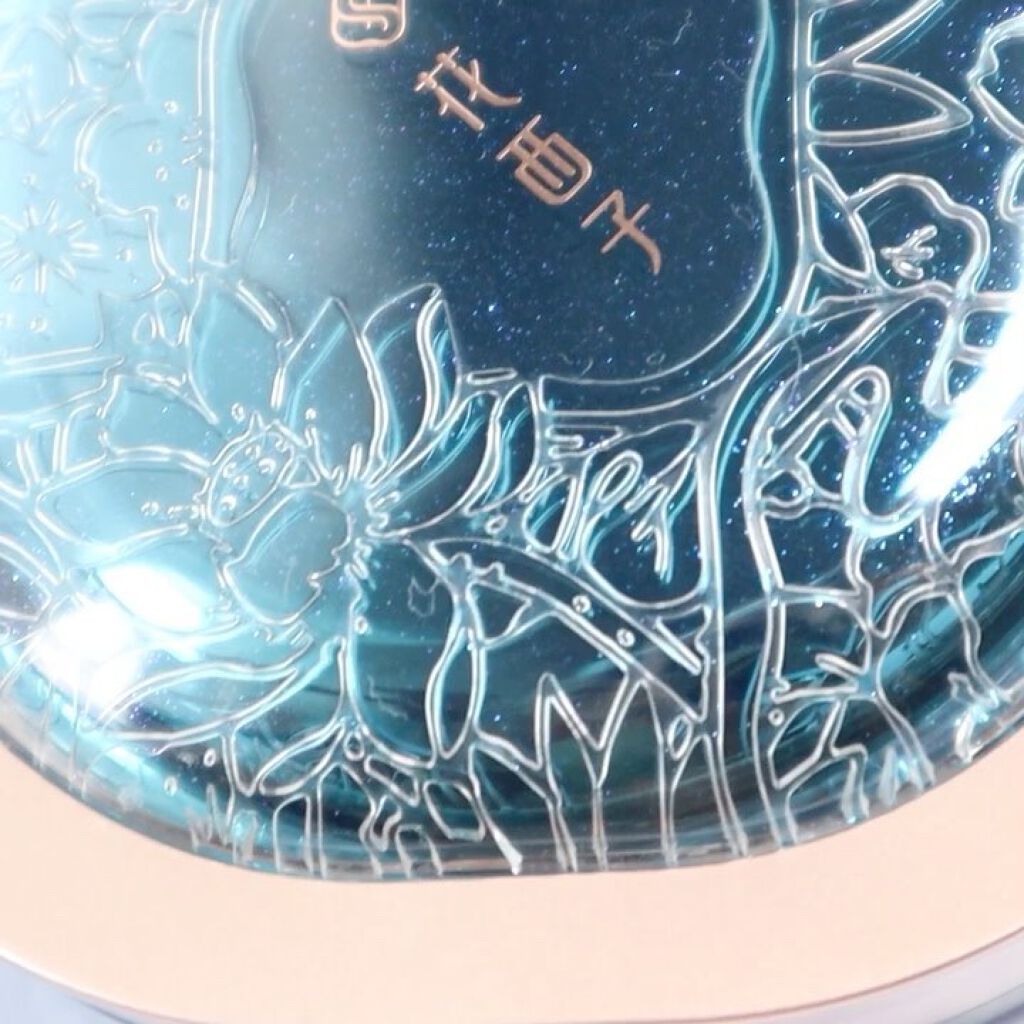 双花彫刻 ハイライト/花西子/パウダーハイライトを使ったクチコミ（2枚目）