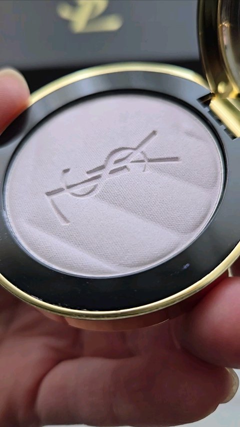YSL メイクミーブラッシュ パウダー/YVES SAINT LAURENT BEAUTE/パウダーチークの動画クチコミ3つ目