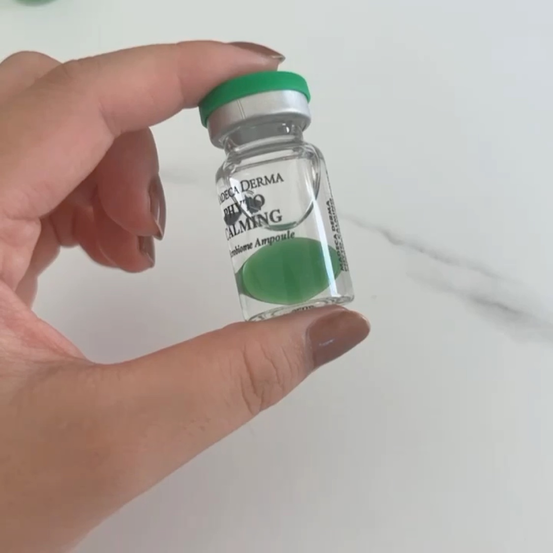 フィトカーミング マイクロバイオームアンプル/マデカダーマ/美容液を使ったクチコミ（3枚目）