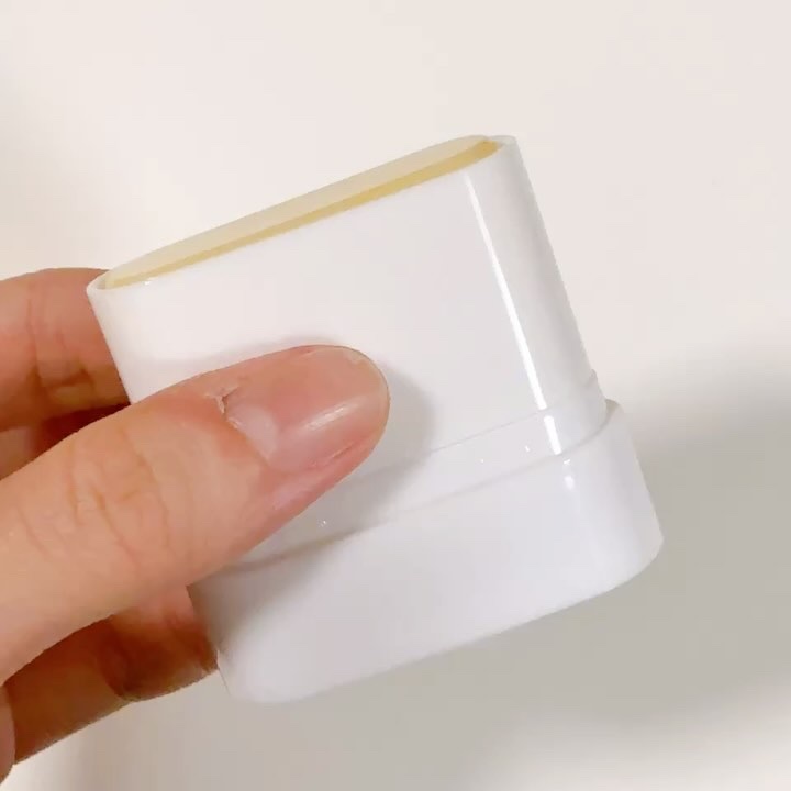 センシティブポケットサンスティック/SAM'U/日焼け止めスティックを使ったクチコミ（2枚目）