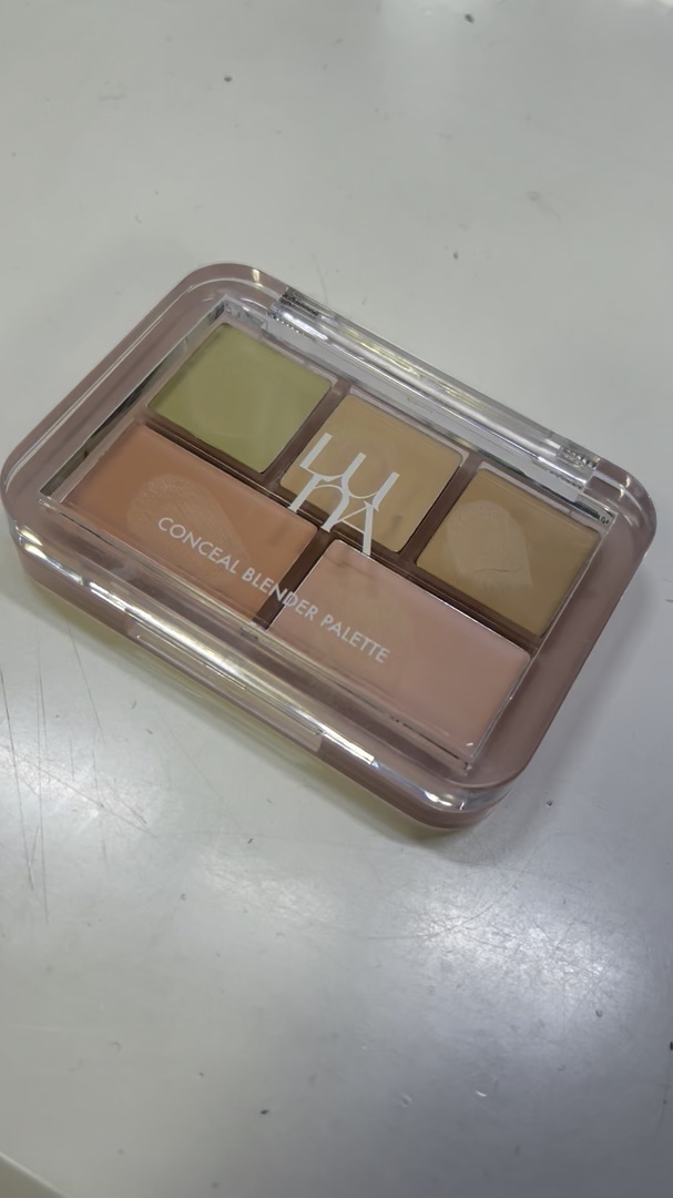 コンシールブレンダーパレット/LUNA/パレットコンシーラーの人気ショート動画