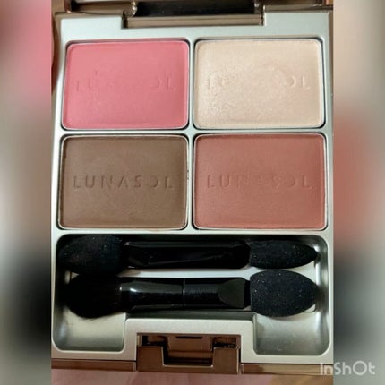スキンモデリングアイズ/LUNASOL/アイシャドウパレットの人気ショート動画