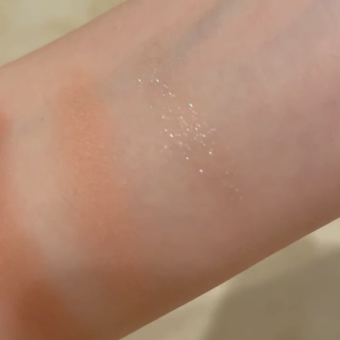 ビタートーンアイシャドウ/CEZANNE/パウダーアイシャドウを使ったクチコミ（2枚目）