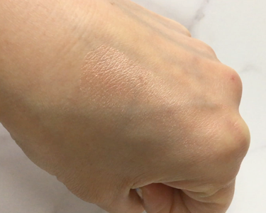 ハイライタークチュール/YVES SAINT LAURENT BEAUTE/パウダーハイライトの動画クチコミ4つ目