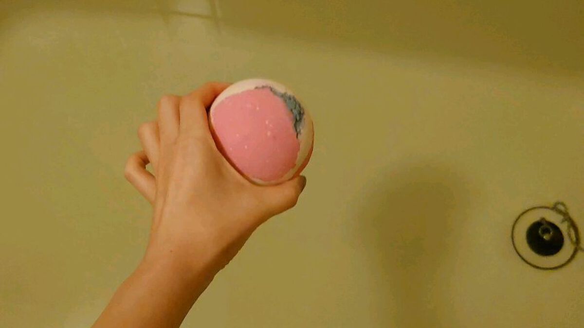 マシュマロ ワールド/ラッシュ/入浴剤の動画クチコミ1つ目