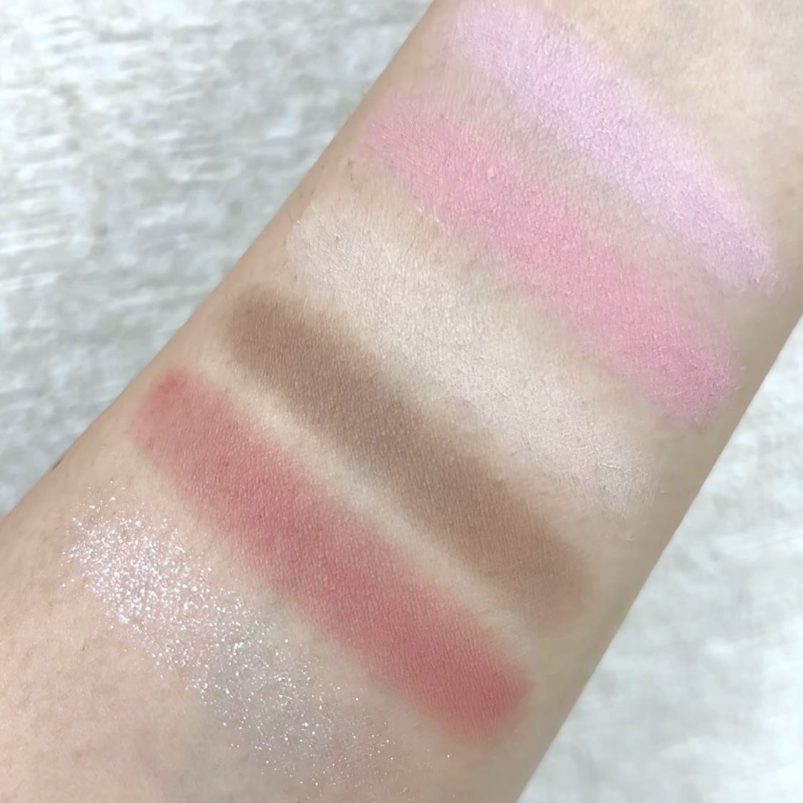 アミュレットカラーアイズ/rainymell/アイシャドウパレットの動画クチコミ5つ目