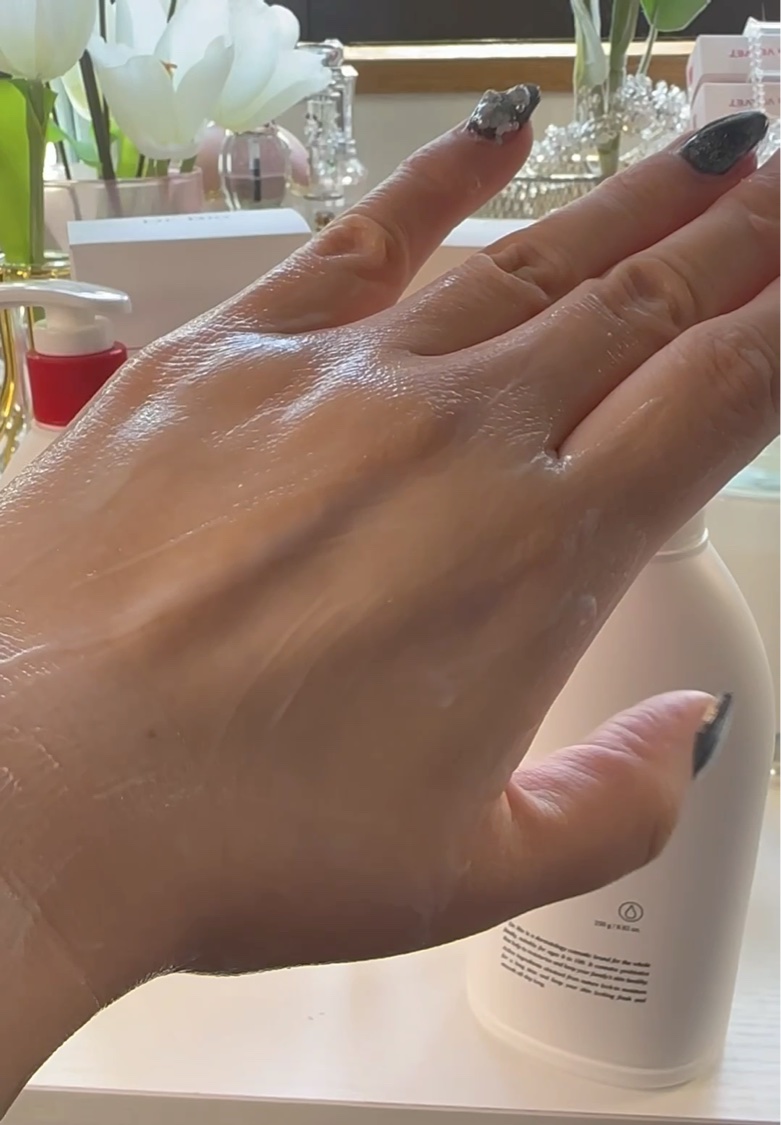 センシティブ リペア ローション&オイル/Dr.Bio/ボディクリームを使ったクチコミ（3枚目）