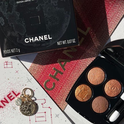 レ キャトル オンブル/CHANEL/アイシャドウパレットの人気ショート動画