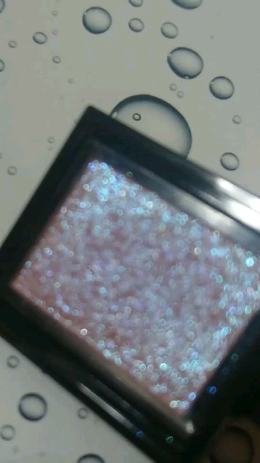 【動画】
💙限定💙
ぎっしり青ラメの煌めき
限定カラーを見逃すな！

MAJOLICA MAJORCA
シャドーカスタマイズ
BL225 冷凍ベリー

公式オンラインショップの先行発売でゲットしました！
詳しいレビューはまた今度～

 