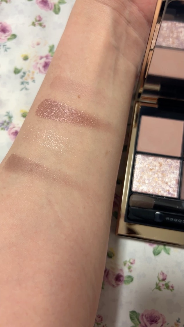 シグニチャー カラー アイズ 134 桜鏡 - SAKURAUTSUSHI/SUQQU/アイシャドウパレットを使ったクチコミ（2枚目）