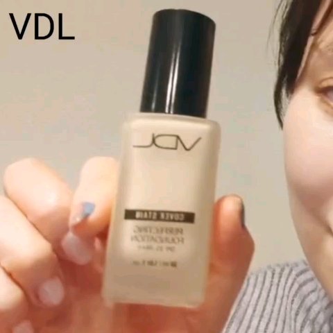 カバーステイン パーフェクティング ファンデーション/VDL/リキッドファンデーションを使ったクチコミ（3枚目）