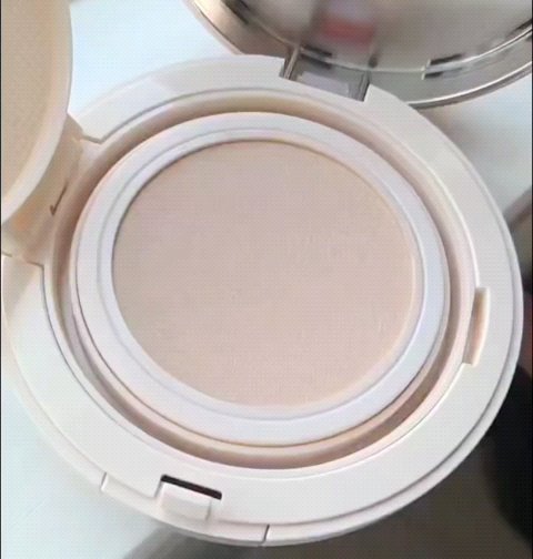 メッシュタイトアップクッション/BEAUDIANI/クッションファンデーションを使ったクチコミ（3枚目）