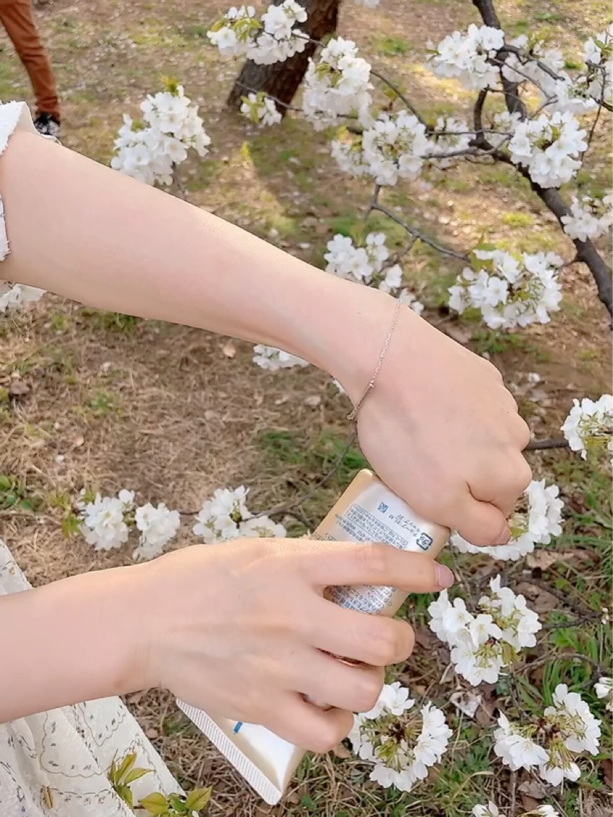 パーフェクトUV スキンケアジェル N/アネッサ/日焼け止め・UVケアを使ったクチコミ（3枚目）