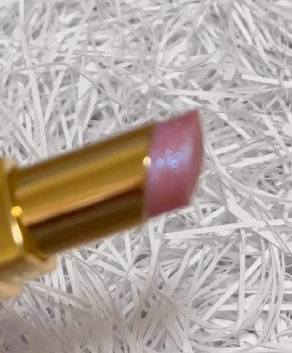 ルージュ ココ フラッシュ 272 ロザ/CHANEL/口紅を使ったクチコミ（2枚目）