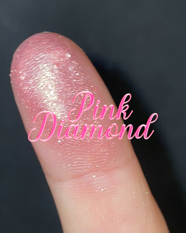 D-4

PINK DIAMOND EDITION IS COMING SOON!💖

あけましておめでとうございます🎍🎉
皆さんの1年が煌めくピンク色の幸せで溢れますように💭🎀
 
幸せなニューイヤー