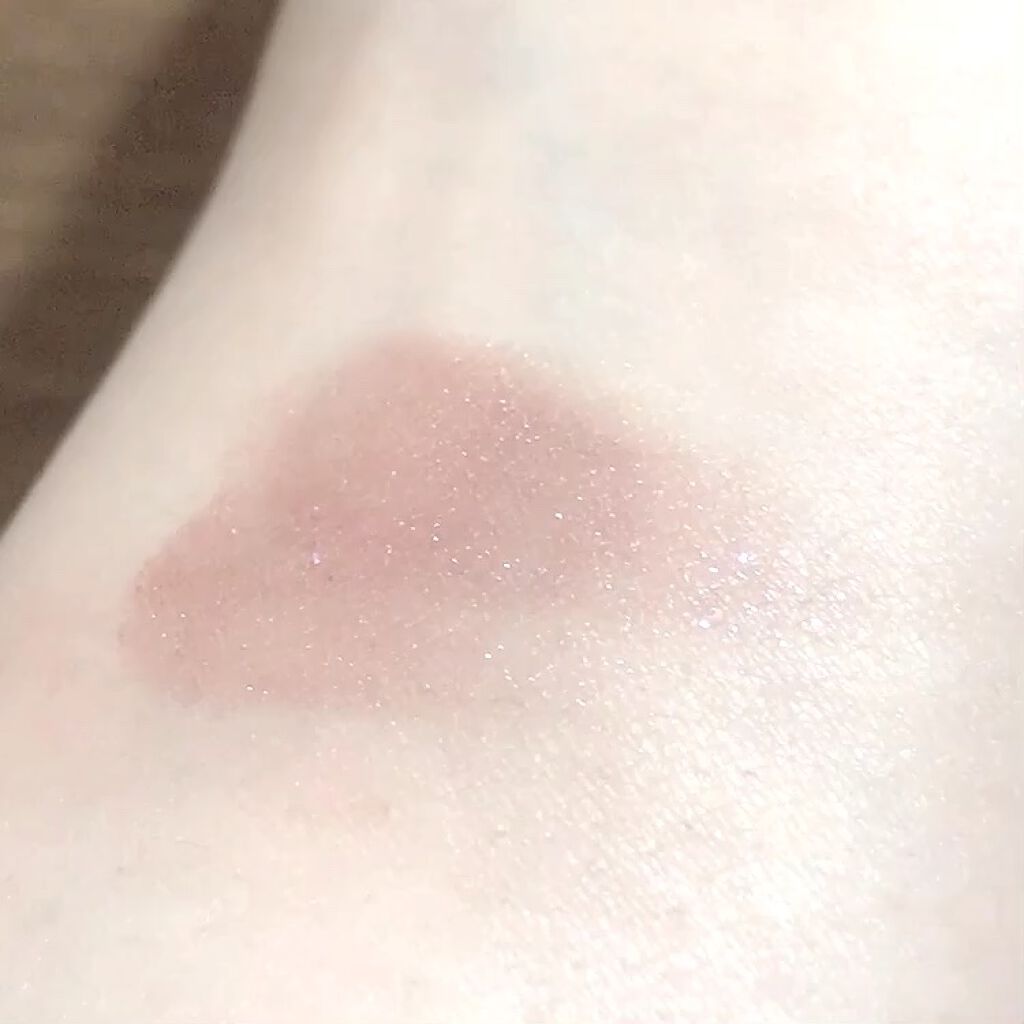  シアー グリッターアイズ/KiSS/単色アイシャドウを使ったクチコミ（1枚目）