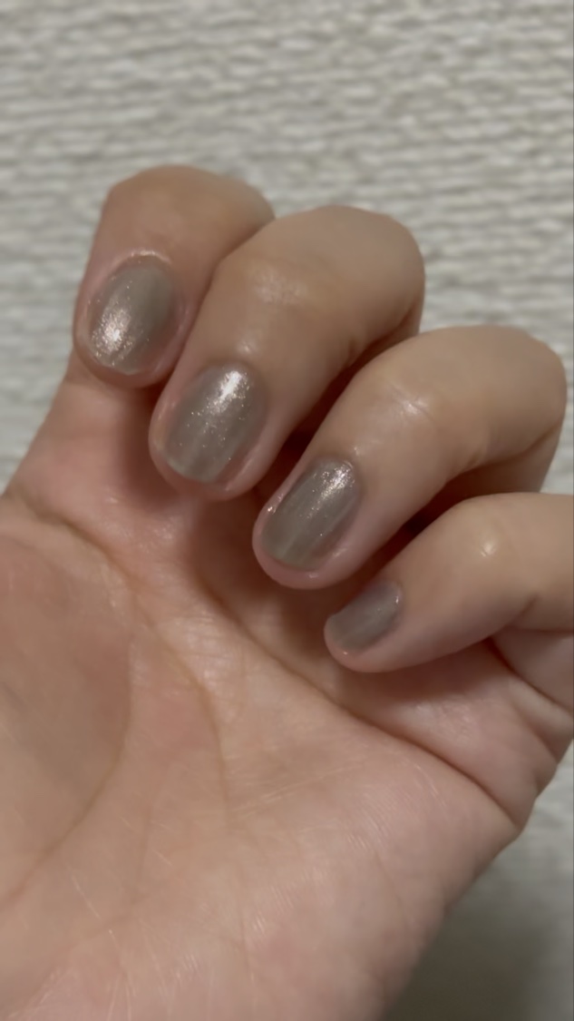 アディクション ザ マグネット ネイルポリッシュ/ADDICTION/マニキュアを使ったクチコミ（2枚目）