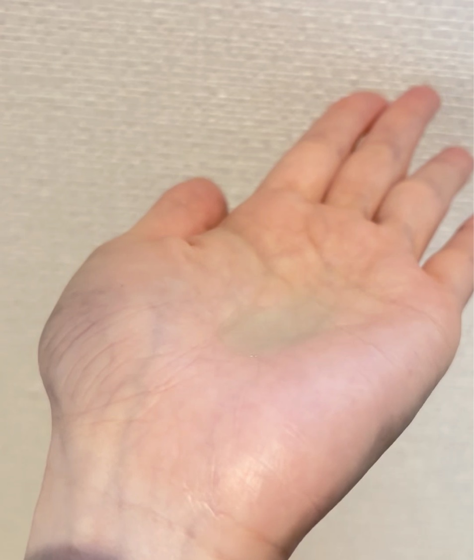 PDRNヒアルロン酸カプセル100セラム/Anua/美容液を使ったクチコミ（2枚目）