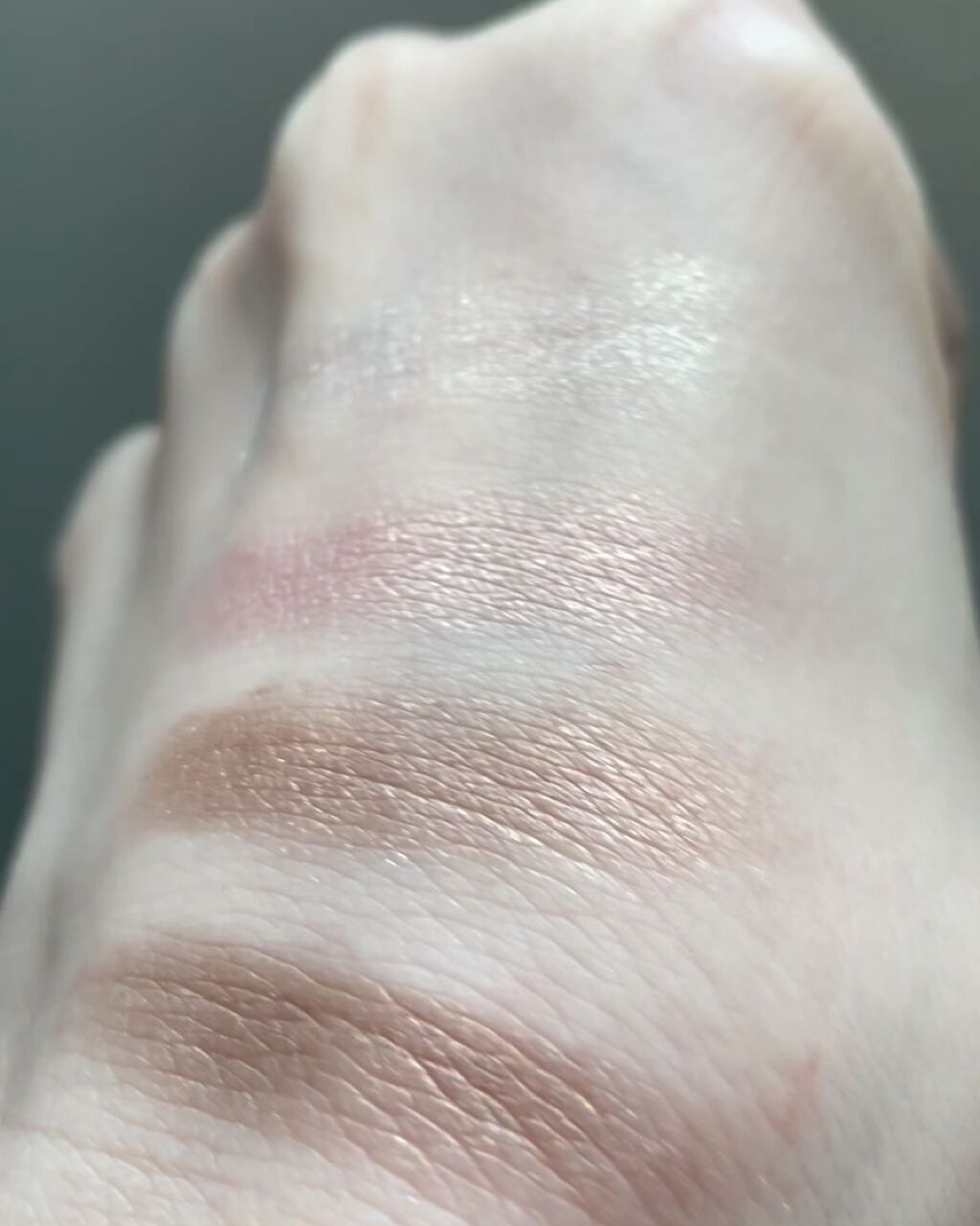 バーム フロスト/TOM FORD BEAUTY/リップバームを使ったクチコミ（3枚目）