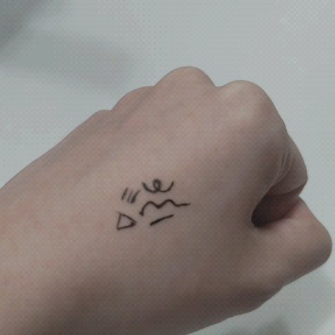 お化粧ふでぺん 目元用 細筆/くれ竹 /リキッドアイライナーの動画クチコミ4つ目