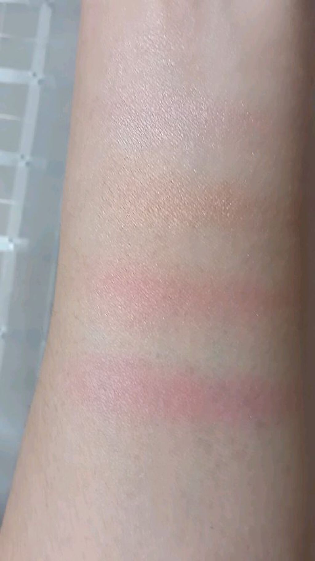 チーク カラー/TOM FORD BEAUTY/パウダーチークの動画クチコミ1つ目